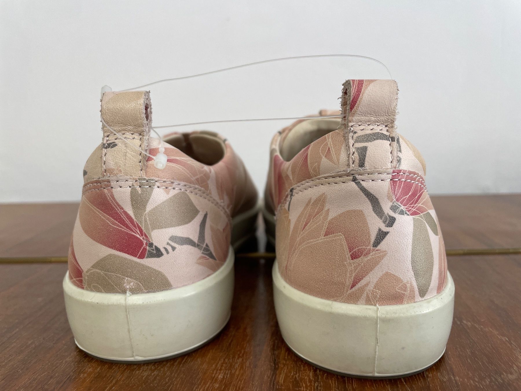Ecco Scarpe da donna: ECCO Sommer Sneaker Gr. 36 (Neu) – Nuovo (secondo la descrizione) da Frasnacht venduto da GracyStore 1