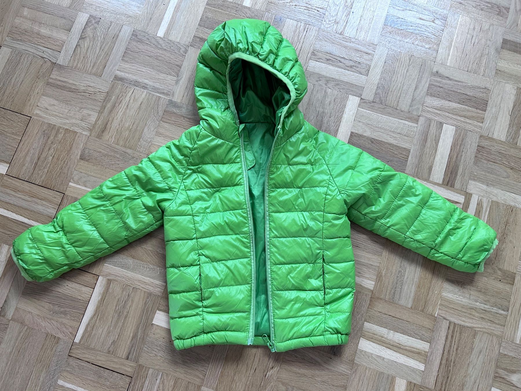 Giacche & Cappotti: Daunen Winterjacke Gr 90 – Usato da Affoltern am Albis venduto da dor_d289