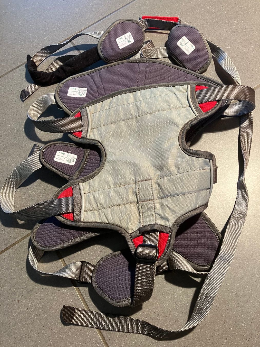 Ruffwear Guinzagli & Collari: Ruffwear attach Hundegeschirr Grau Grösse M – Nuovo (secondo la descrizione) da Winznau venduto da gugi2009 2