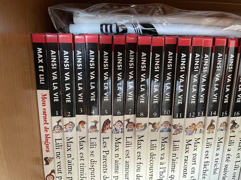 Bücher: Collection complète Max et Lili numéro 1 à 123 – Gebraucht aus Martigny von gai_2l9l 1