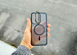 Coque Galaxy S24 et S25 Noir Béquille Support