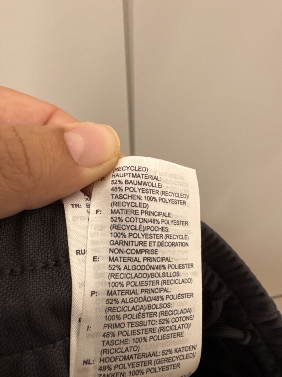 Adidas Pantaloni: Adidas Trainingshose Grösse S – Usato da Eichberg venduto da OanaB 6