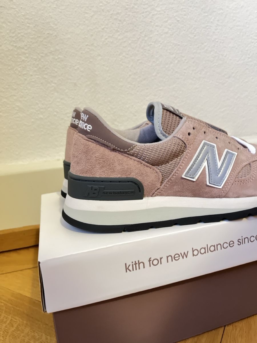New Balance Scarpe da uomo: New Balance 990v1 Kith Pink – Nuovo e nell'imballaggio originale da Bevaix venduto da Jeandasch 3