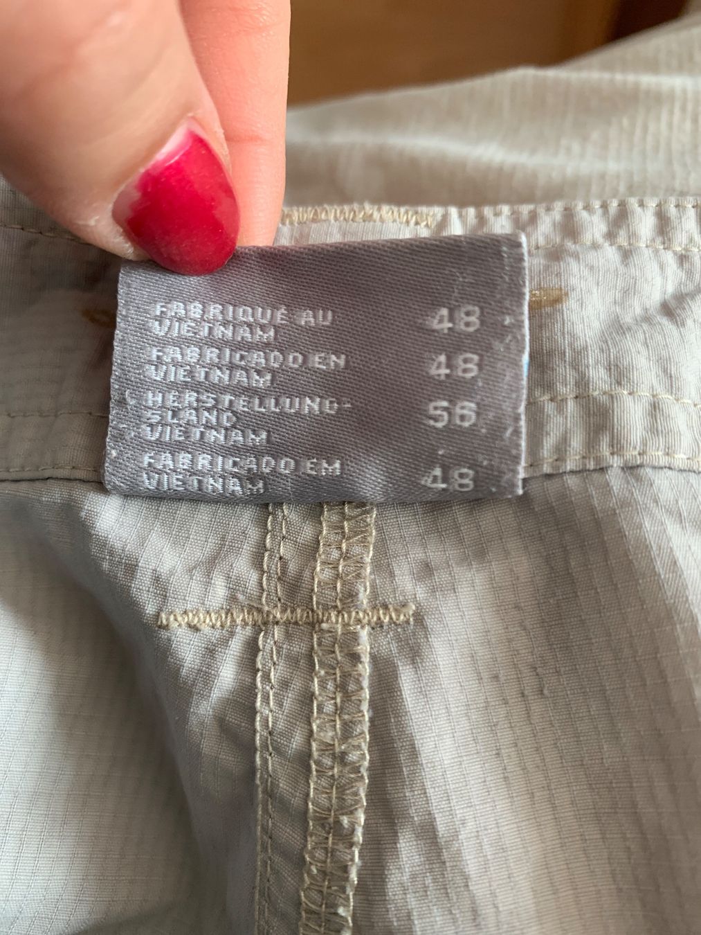 Columbia Pantalons: Joli short beige Columbia taille 50 – D'occasion à MEYRIN par Gwendo10 3