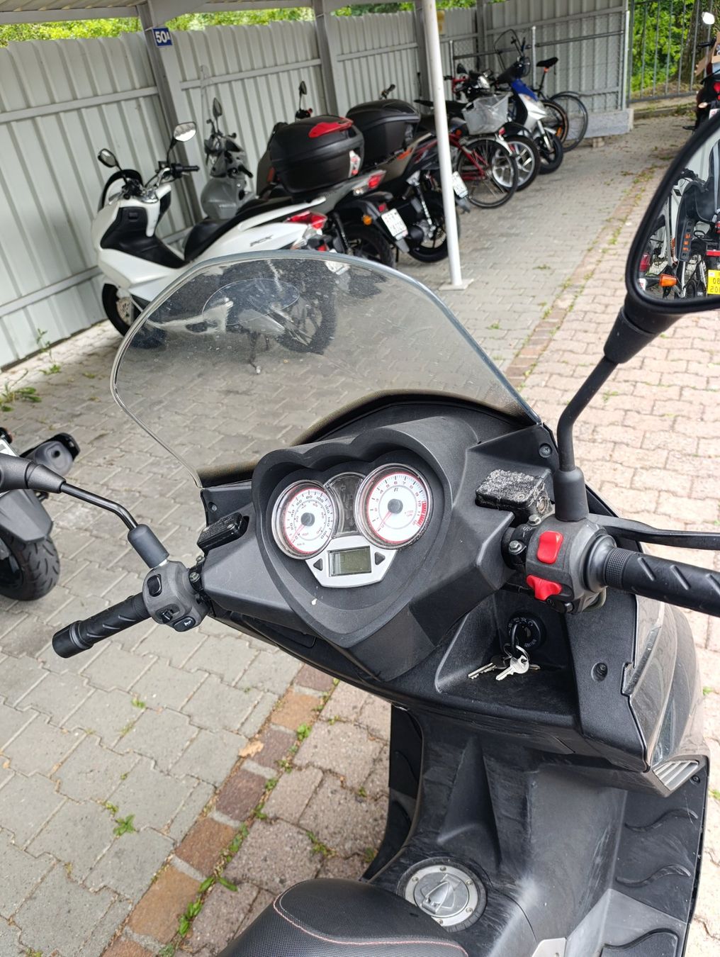 Tell Scooters: pour export scooter tell Silver blade 10250km – D'occasion à Fribourg par lez_5k7c 2