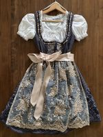 Dirndl in Grösse 34 in Blau mit schönen Verzierungen