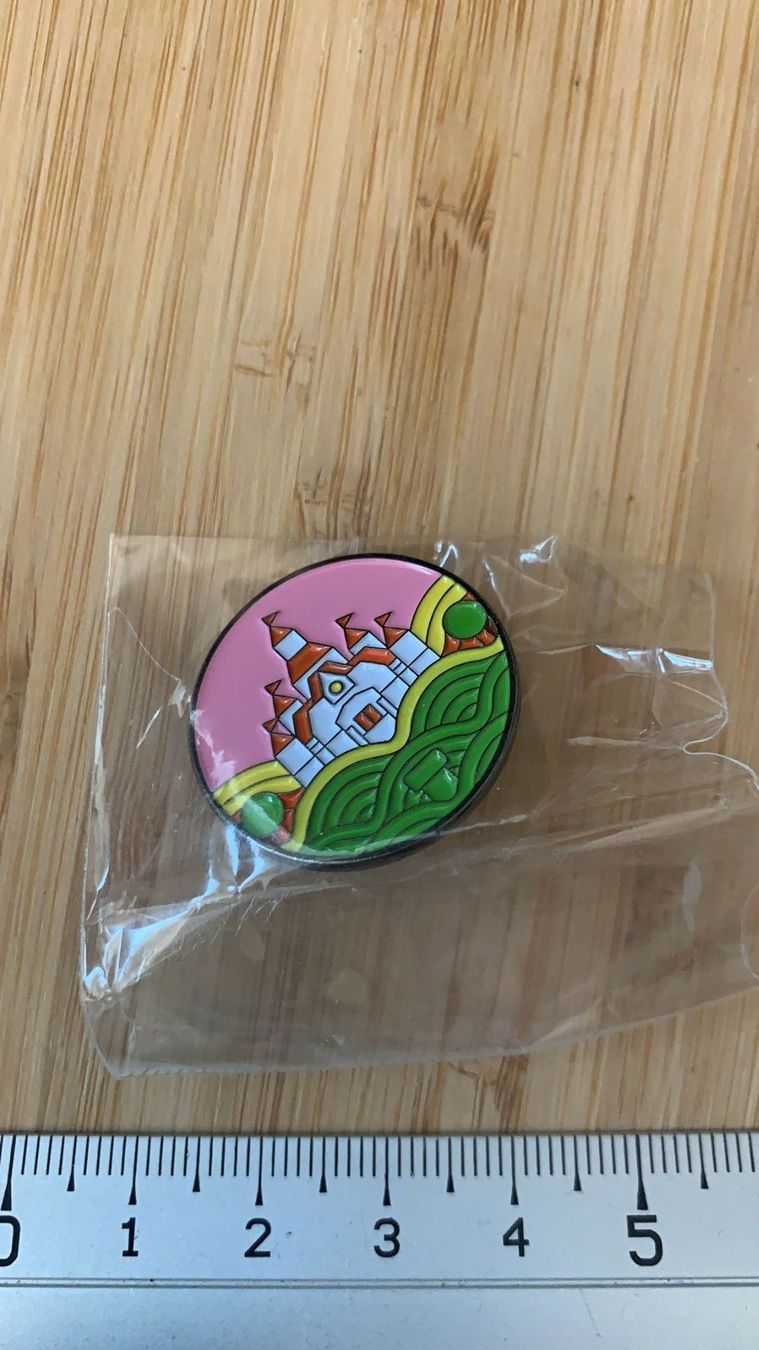 Console: Pin Peach Castle von Mario – Nuovo e nell'imballaggio originale da Gebenstorf venduto da RetroFuture 2