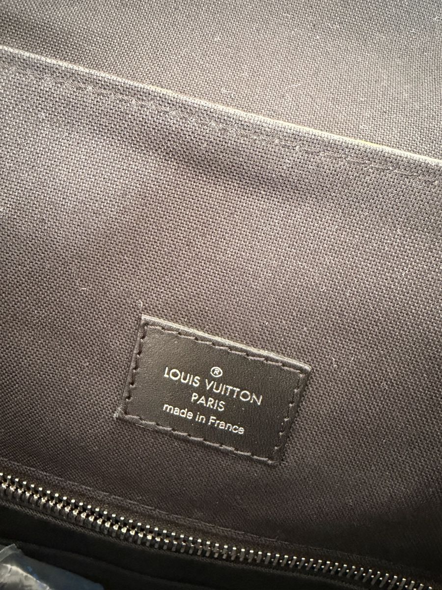 Louis Vuitton Zaini: Louis Vuitton - Christopher Backpack - new condition  – Nuovo (secondo la descrizione) da Fahrweid venduto da SR_ZH 6
