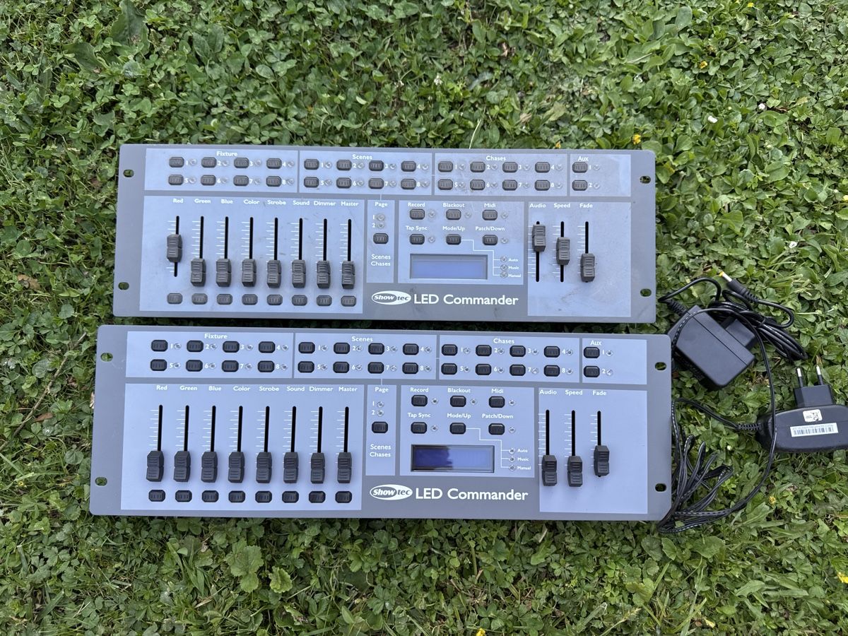 Console di mixaggio: Lichtpult LED Commander 2 Stk. gebraucht – Usato da Selzach venduto da Pascal12.10
