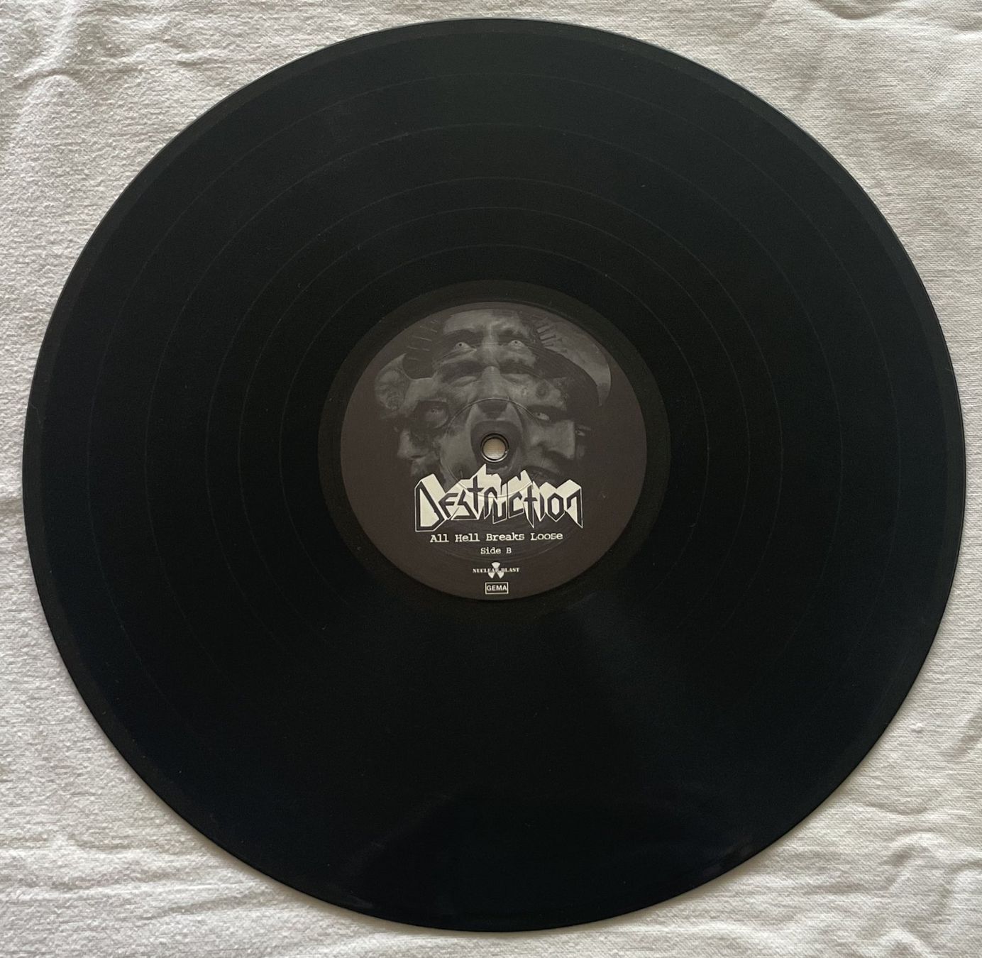 Dischi in vinile: Destruction - All Hell Breaks Loose - LP - 2000  First Press – Usato da Uster venduto da Zardodel 3