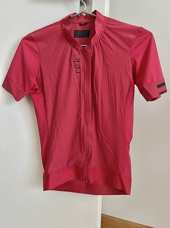 Leibchen & Hosen: Velotrikot Damen GrXS – Gebraucht aus Luzern von Beabbbea