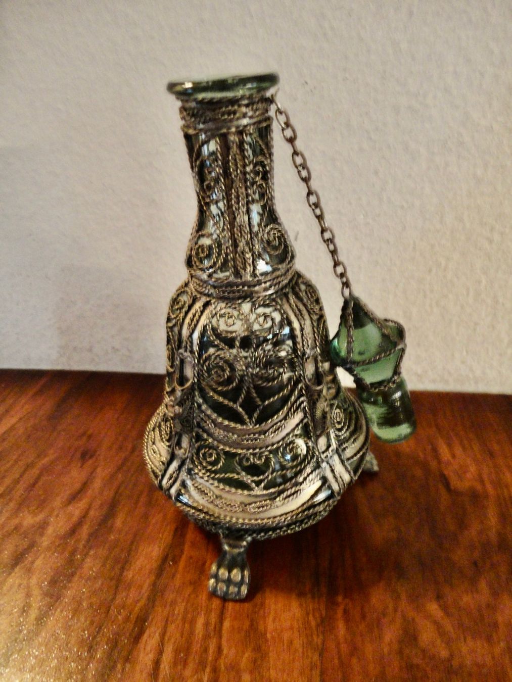 Karaffen: Karaffe Glas Metall filigran antik – Gebraucht aus WÄDENSWIL von katti01 3