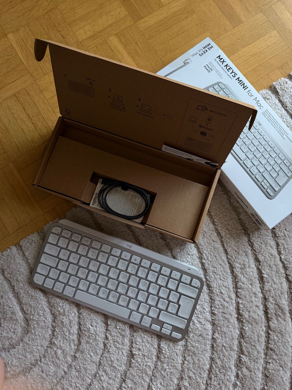Logitech Tastiere: Logitech MX Keys Mini for Mac Wireless Keyboard - DE Layout – Usato da Zürich venduto da vh.8038 3