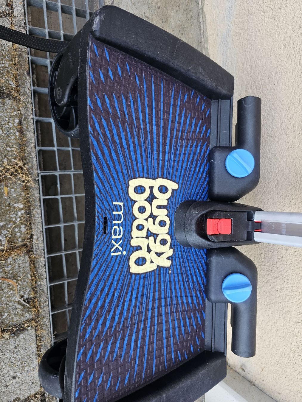 Lascal Accessori per carrozzine: BuggyBoard maxi saddle stroller board blue used – Usato da Täuffelen venduto da migueldesousa 1