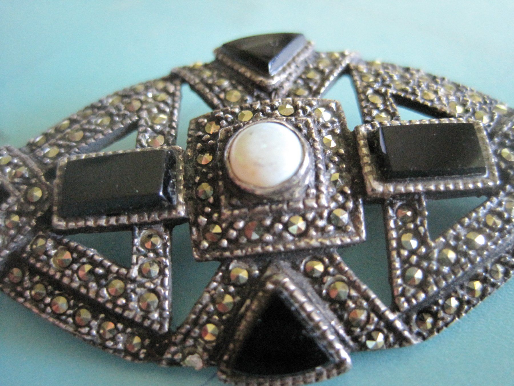 Spille & Fermagli: Art Deco Brosche mit Opal – Usato da Bischofszell venduto da Joachim-115 1