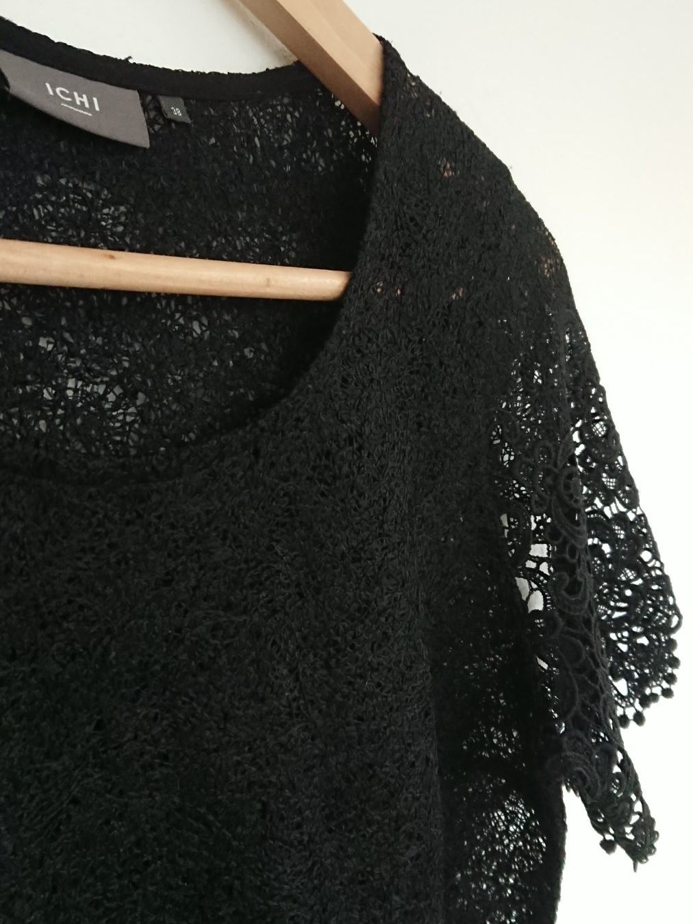 Chemisiers: Damen Shirt Bluse ICHI Gr. 38 Schwarz 100% Polyester – D'occasion à Hallau par CHACLA 1