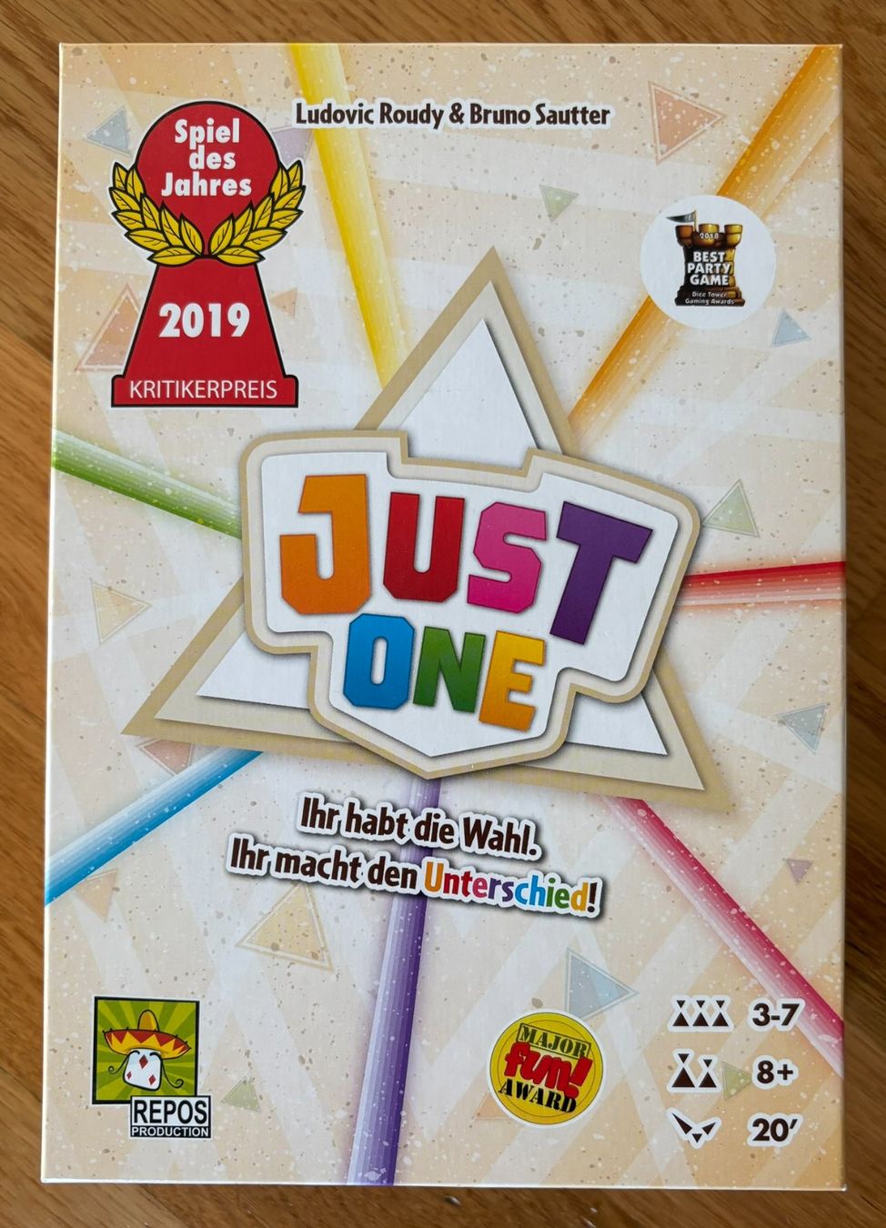 Giochi: Just One - Gesellschaftsspiel – Nuovo e nell'imballaggio originale da Fribourg venduto da faselb