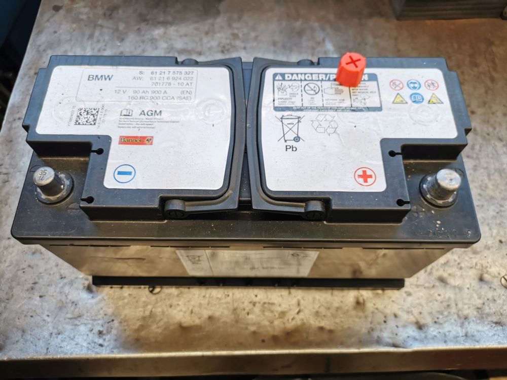 BMW 12V Batterie AGM 90Ah 900A (Gebraucht) in Altnau für CHF 61 – nur ...