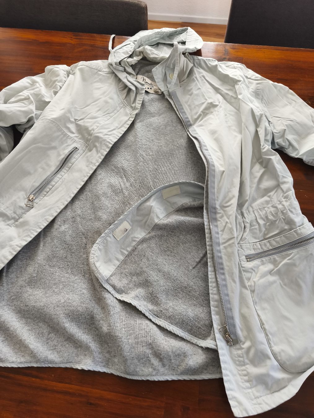 Jacken & Mäntel: Damenjacke, Hellblau, Grösse M/L – Gebraucht aus Wohlen AG von art_9qvl