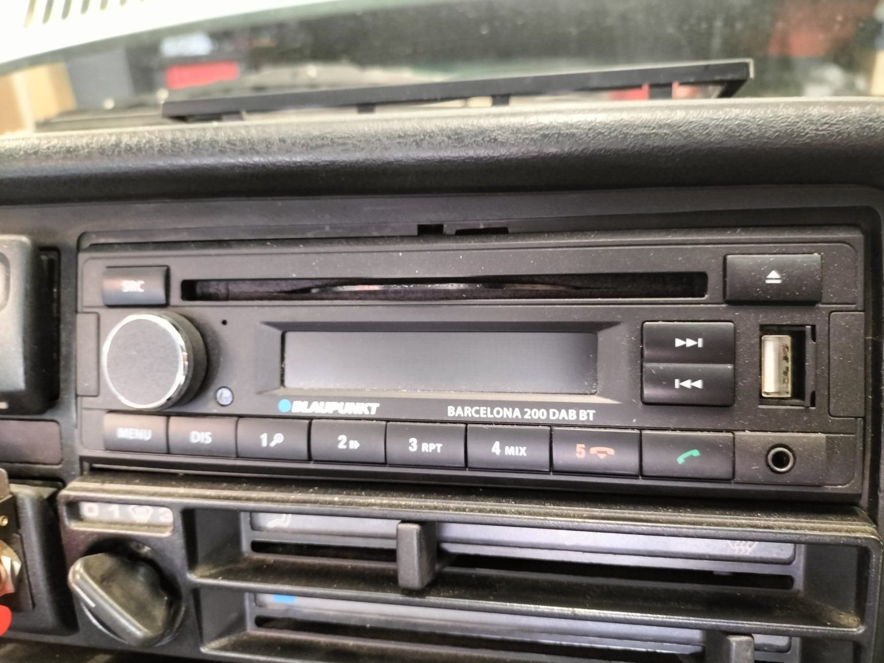 Blaupunkt Radio: Verkaufe Blaupunkt Autoradio – Usato da Montlingen venduto da Cram88