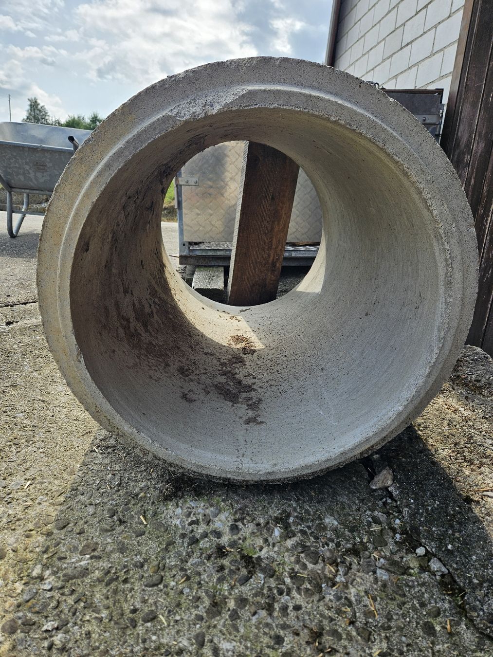 Pietre & tegole: Betonröhre – Usato da Schlossrued venduto da mel_696j