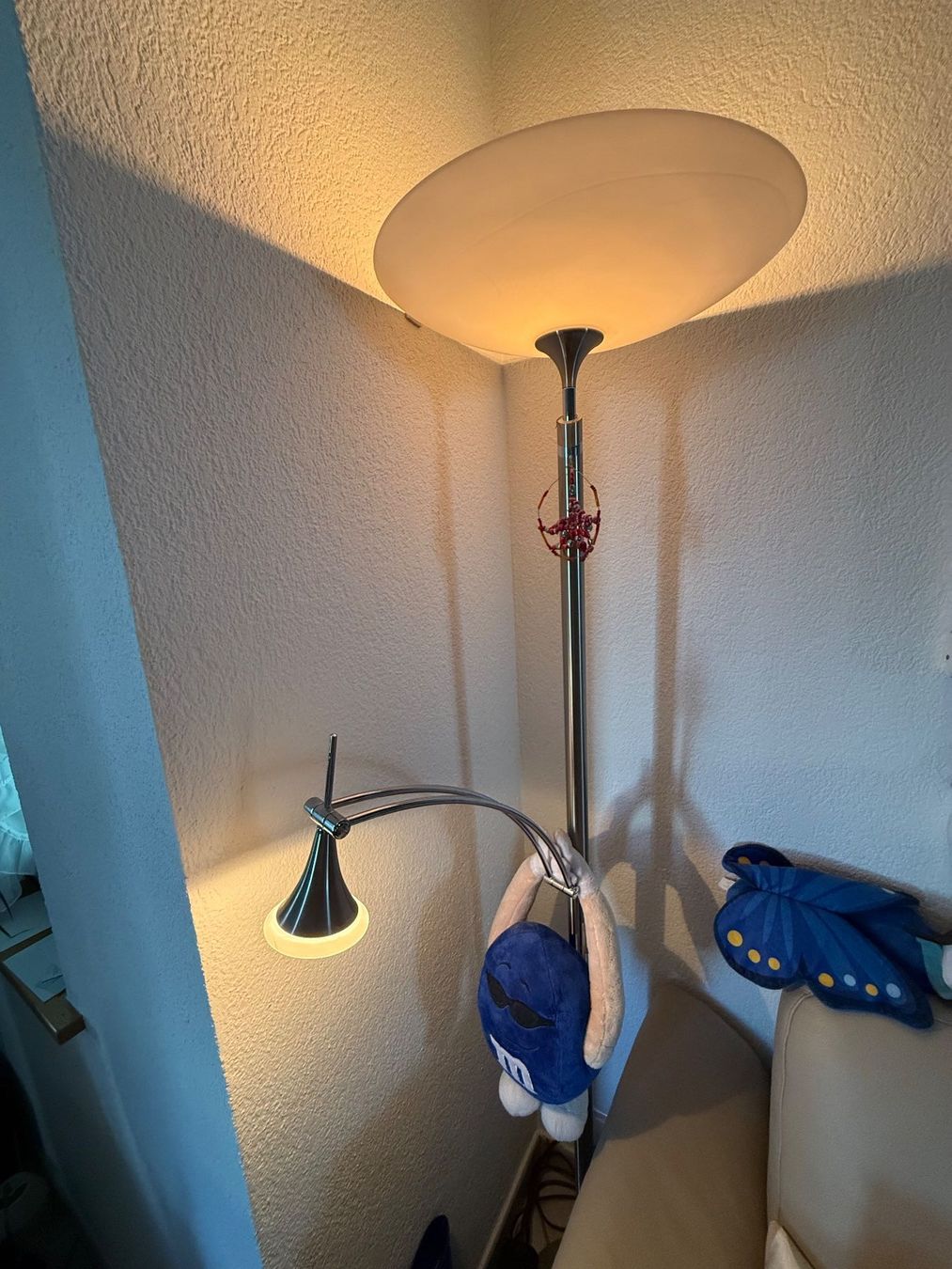 Lampenschirme: Lampada ad arco con luce orientabile, metallo – Gebraucht aus Allschwil von abiondo 2