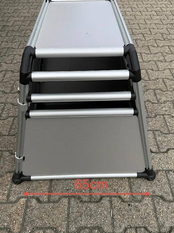 Gabbie, trasporto & Sicurezza: Auto-Hundebox – Usato da Innertkirchen venduto da Top_100 2