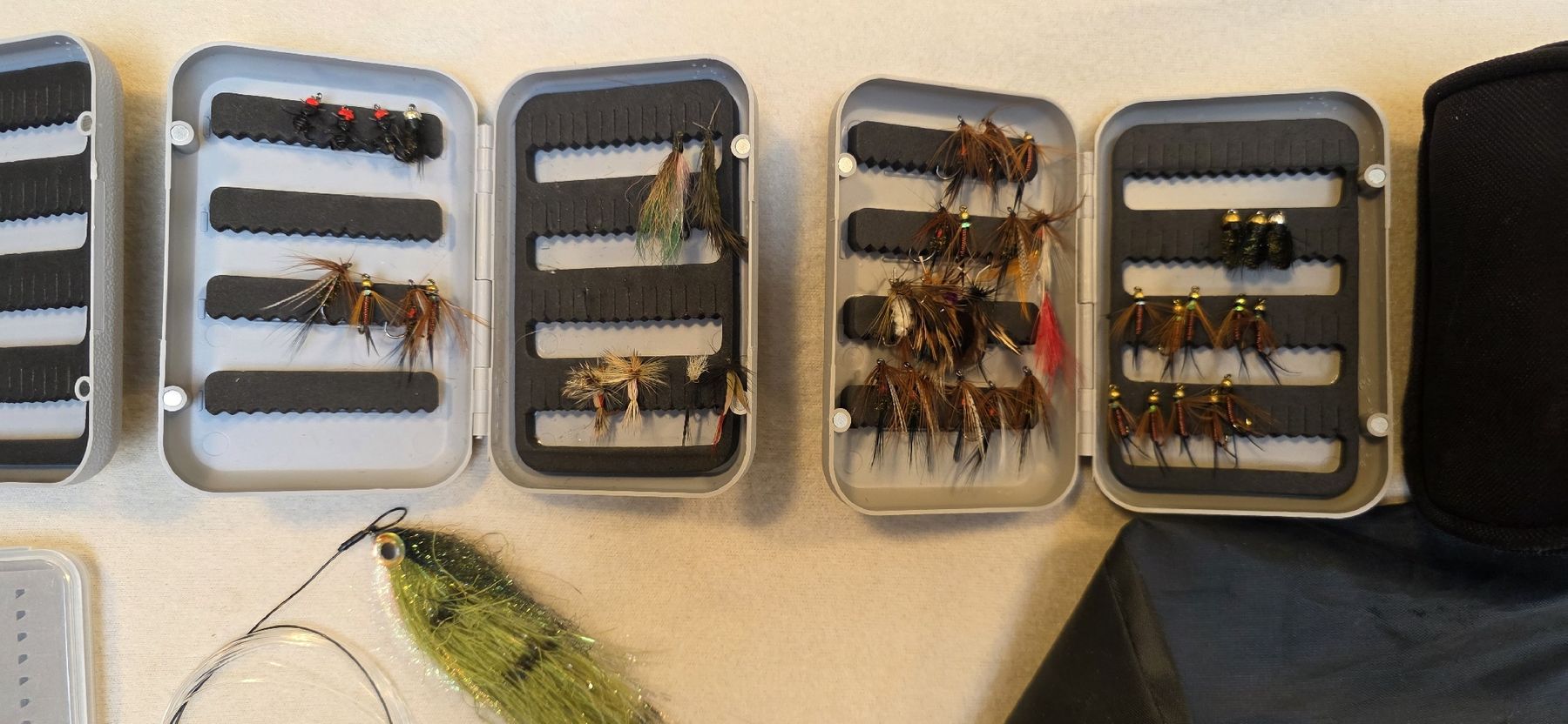 Appâts: Zubehör Fliegenfischen – D'occasion à Liesberg par FreMi85 3