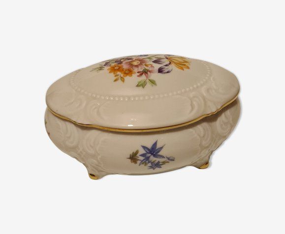 Barattoli: boîte porcelaine 1877 GDR – Nuovo (secondo la descrizione) da St-Aubin FR venduto da celine217