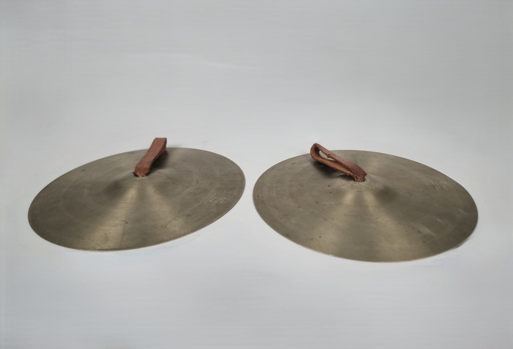 Sonor Musikinstrumente: Handzimbeln Sonor – Gebraucht aus Urtenen-Schönbühl von Restwert_Schoenbuehl