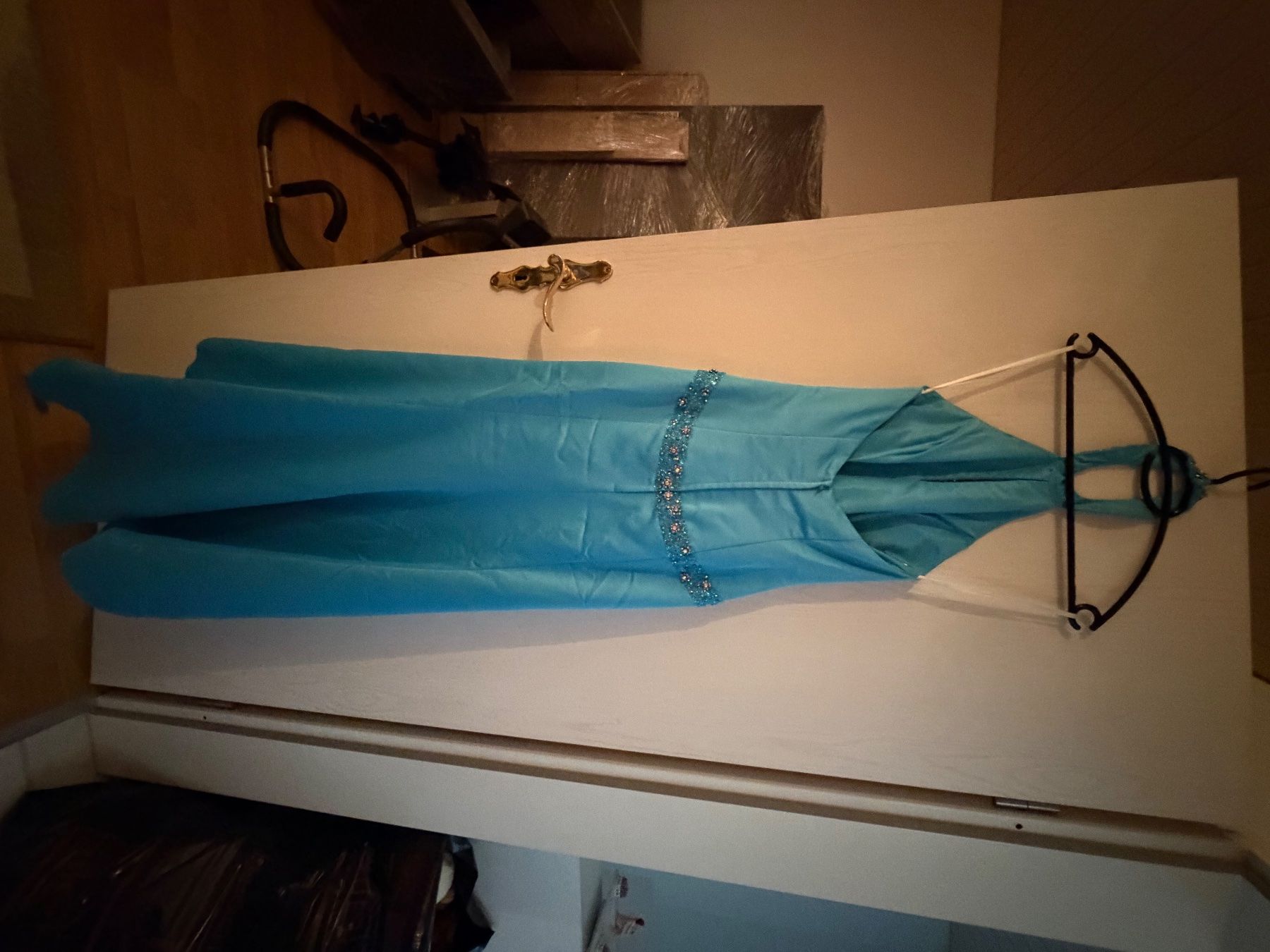 Vestiti: Abendkleid – Usato da Turgi venduto da ku-vo01 1