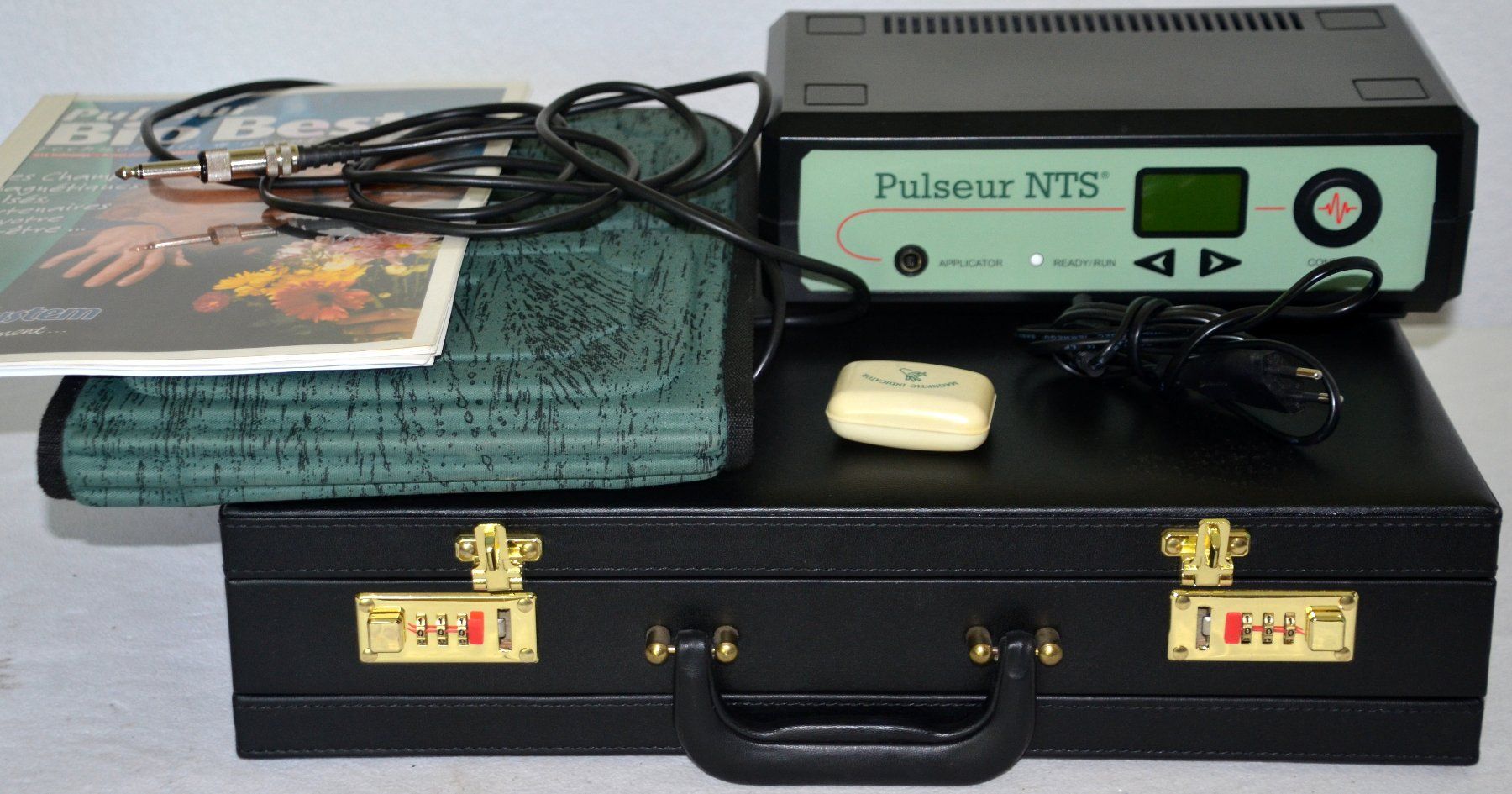 Bicom Medizinische Geräte: Magnétothérapie Pulseur NTS  Magnetotherapie – Gebraucht aus Collonges von arashee
