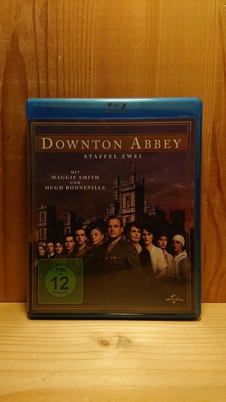 Alle DVDs: DOWNTON ABBEY Staffel 2 auf Blu-Ray – Gebraucht aus Wilderswil von Exebub