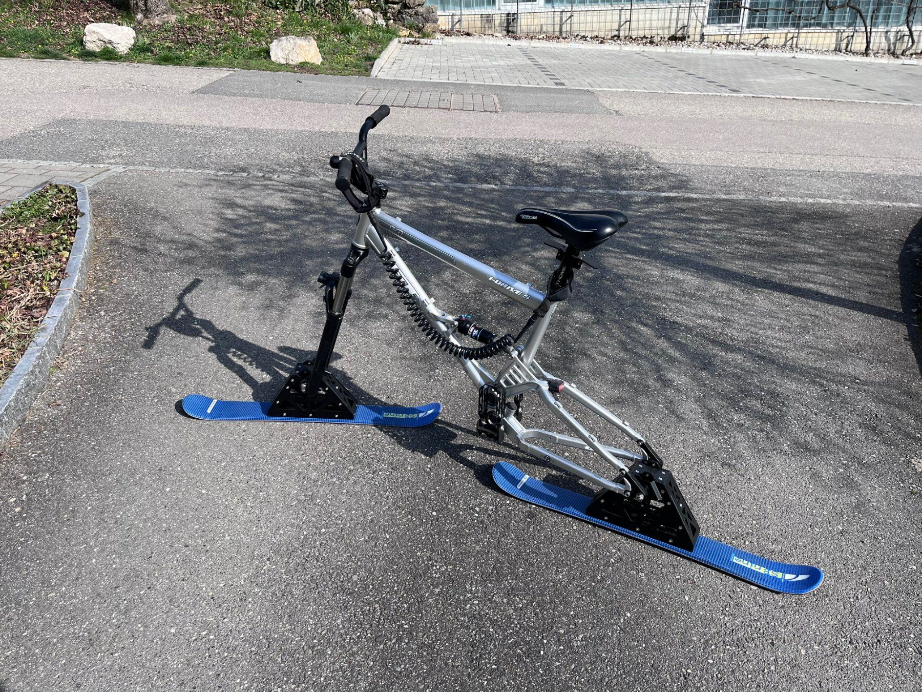 Altro: À vendre : Skibike – Usato da Ins venduto da ric207