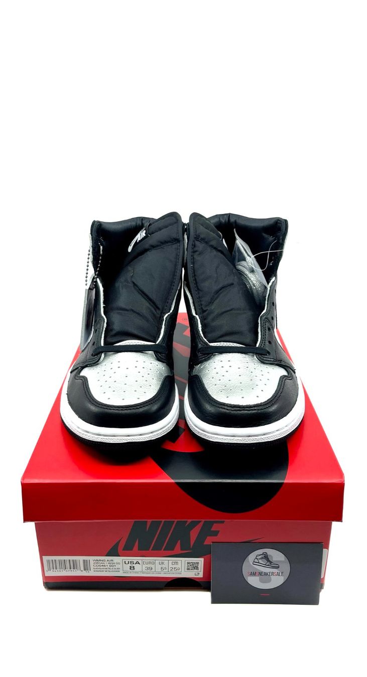 Jordan Scarpe da uomo: Jordan 1 Retro High Silver Toe Grösse EU 40 – Nuovo e nell'imballaggio originale da Küsnacht ZH venduto da SamSneakerSale 3