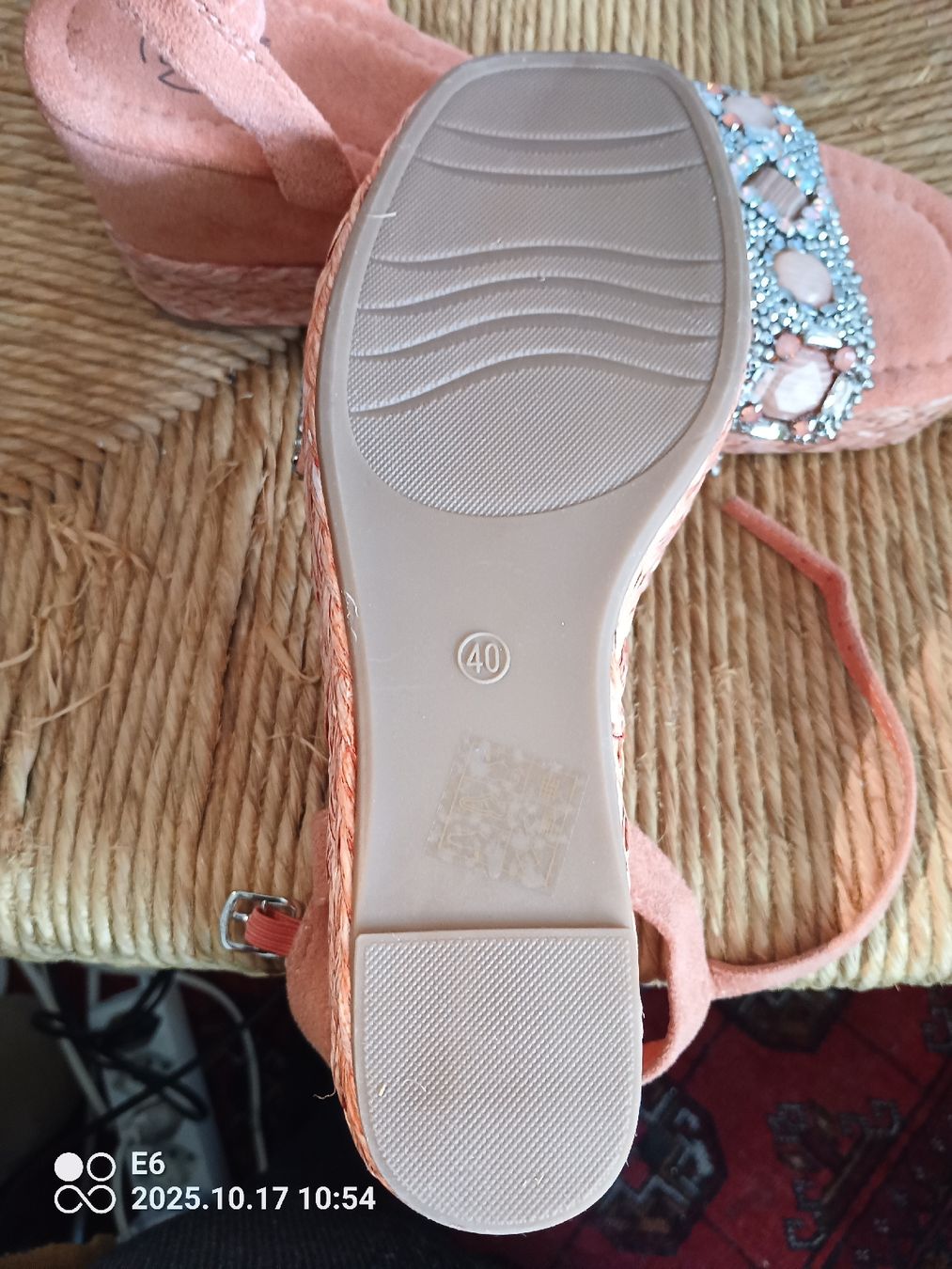 Damenschuhe: Festliche Sandalette mit Keilabsatz – Gebraucht aus Zürich von Mitzi6 4