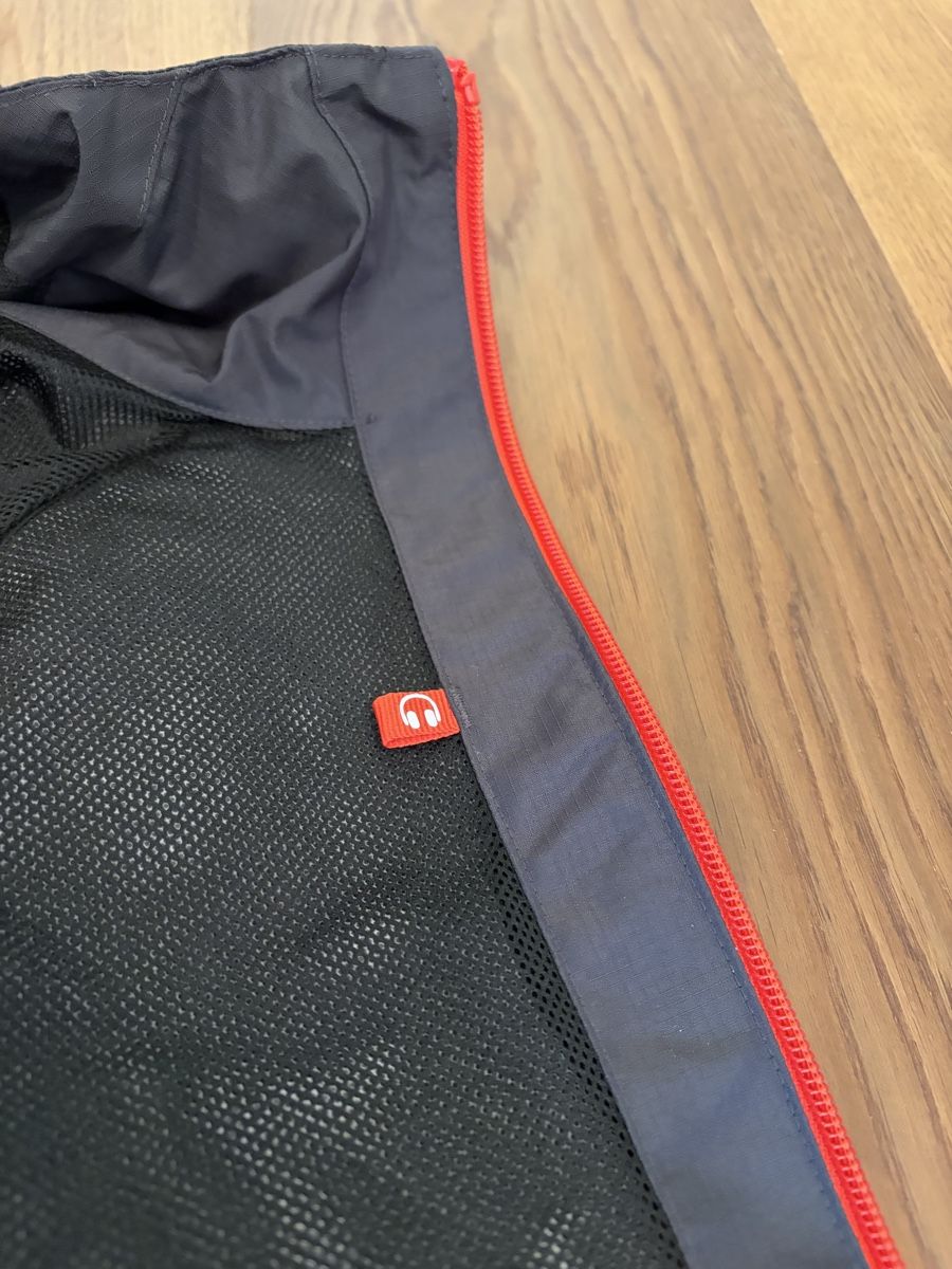 Decathlon Vestes: Hardshell Quechua Regenjacke Gr. S / 151-160 – Neuf (Voir description) à Thalwil par Counterdude 2