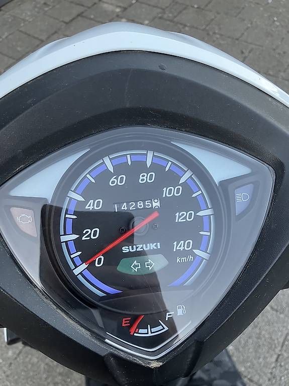Scooter: Suzuki UK 110 – Usato da Lotzwil venduto da jak_cb8n 3