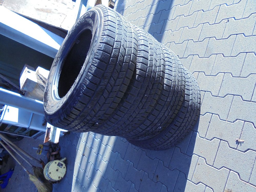 Winterreifen - 215 - 70 R16 Pirelli | Kaufen auf Ricardo