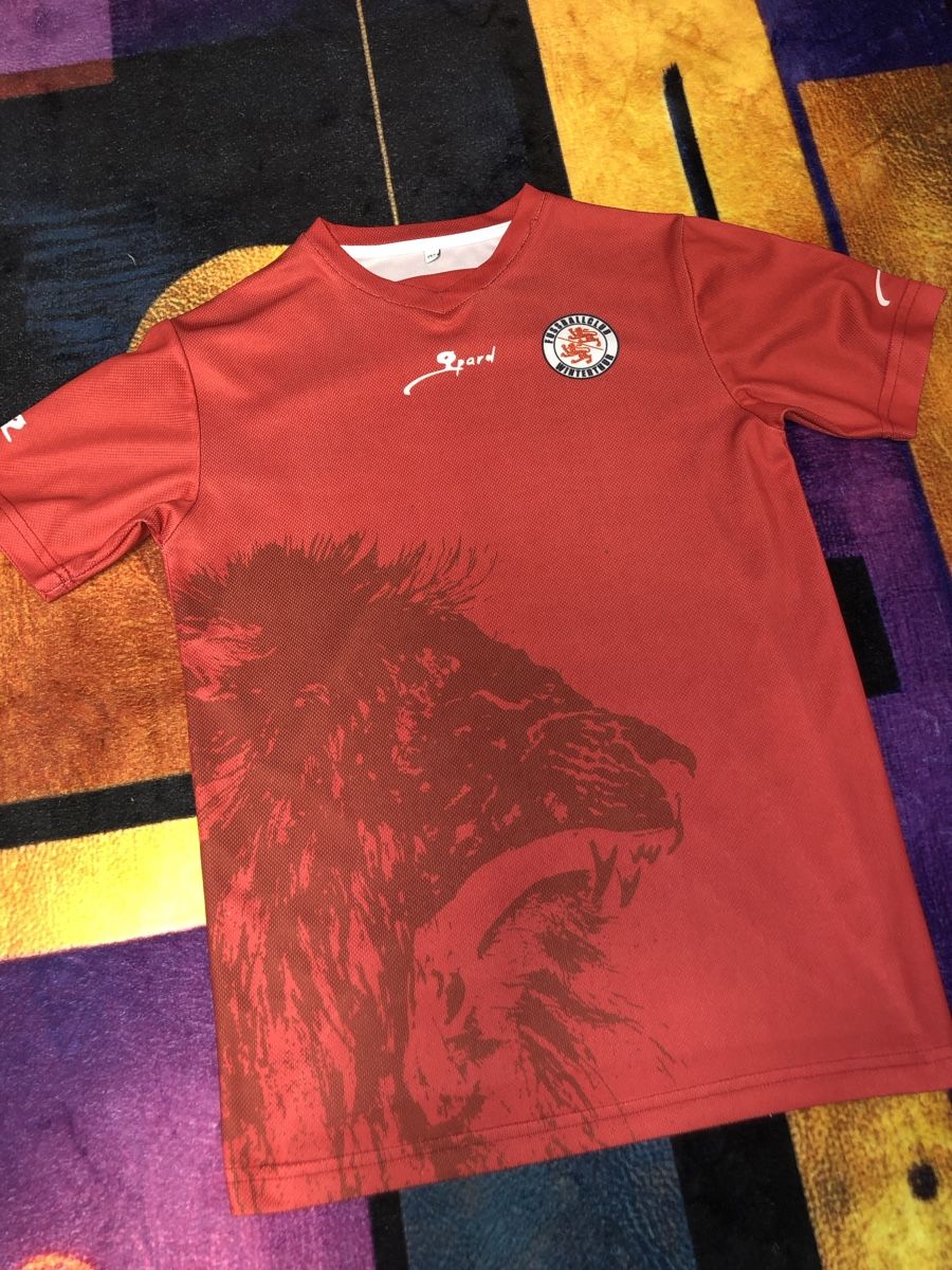 Camicie, T-shirt & Polo: Fc Winterthur trainingsshirt Kinder 152 – Usato da Winterthur venduto da goofelsmann