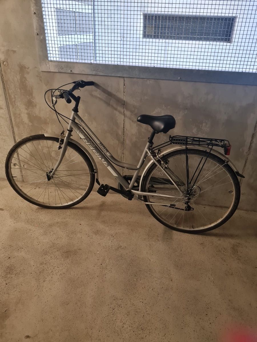 Vélos: Bicicletta da donna con marce  – D'occasion à Canobbio par asi_lk76