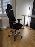 Bürostuhl ergonomisch mit Kopfstütze schwarz neuwertig