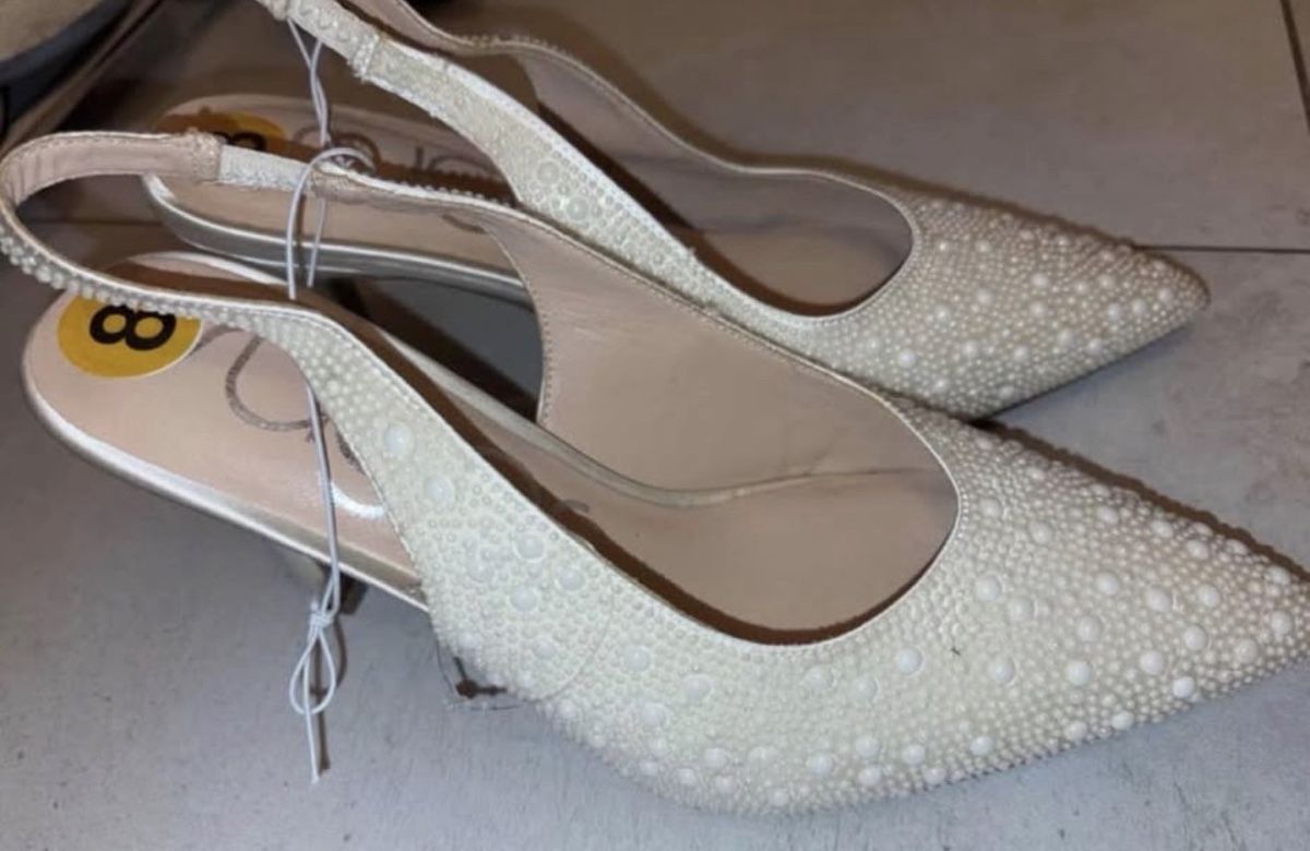 Scarpe da donna: Escarpins à perles  – Nuovo (secondo la descrizione) da Payerne venduto da nat_2rgc