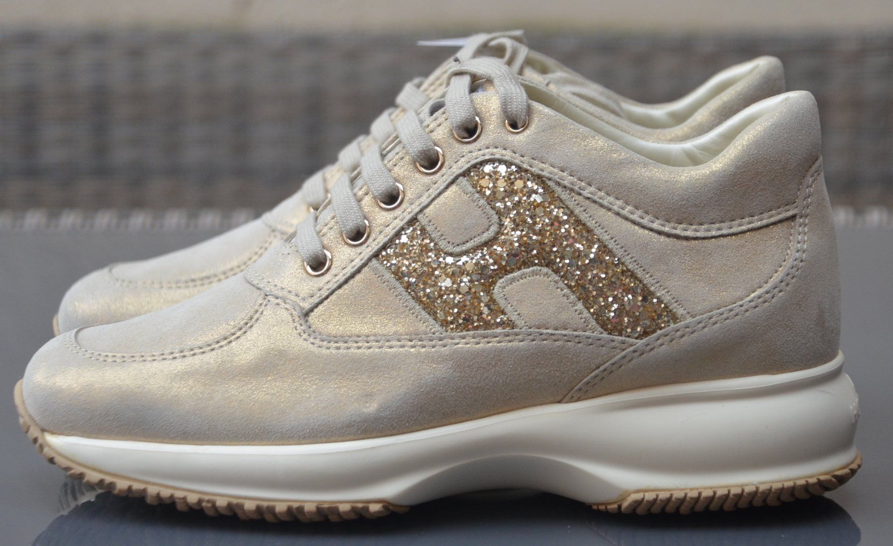 Hogan Scarpe per ragazze: Hogan Sneakers  .35 – Nuovo (secondo la descrizione) da Collonges venduto da arashee 5