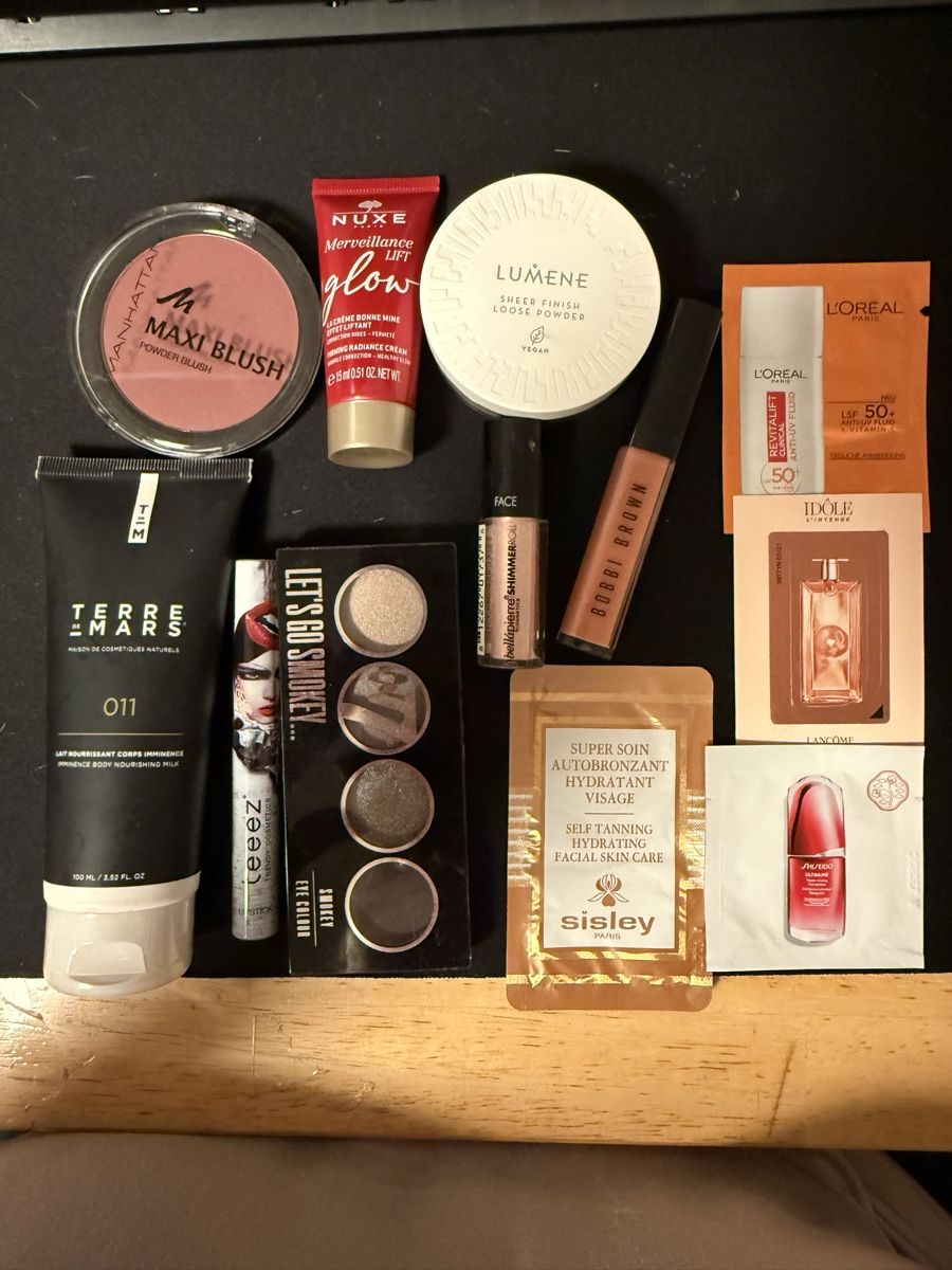 Make-up: Beauty Bundle Box 2 – Gebraucht aus Regensdorf von isatoby9591