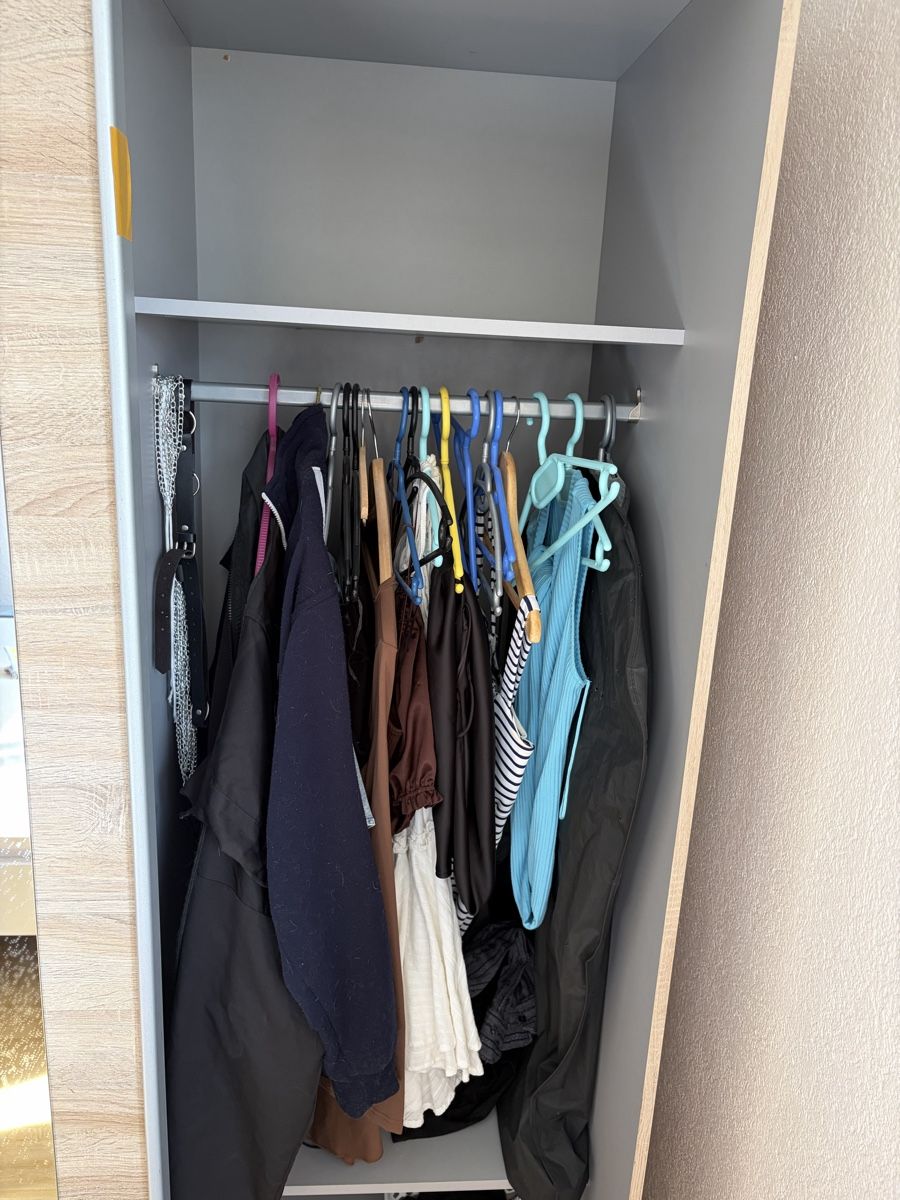 Conforama Armoires: Kleiderschrank  – D'occasion à St. Silvester par Redneck83 3