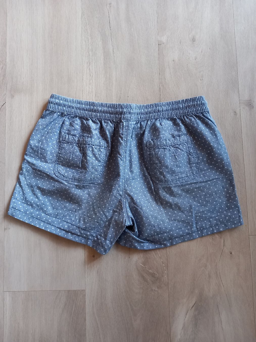 C&A Pantaloni: Short bleu à pois CLOCKHOUSE T38 – Usato da Faoug venduto da per_kp6r 1