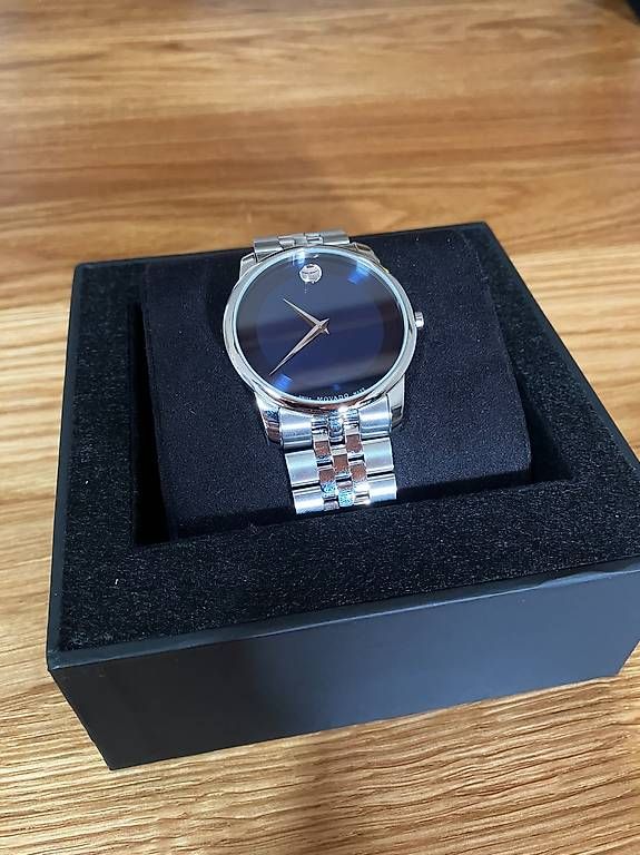 Movado Orologi: Neue Movado Uhr – Nuovo e nell'imballaggio originale da Elfingen venduto da inf_m7fb
