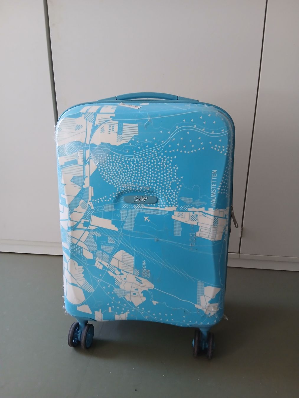 Altro in Aeronautica: Skyflyer Cabin-size Suitcase, Light Blue, 4 Wheels, Used – Nuovo (secondo la descrizione) da Bern venduto da The_Ribosome_Guy 5
