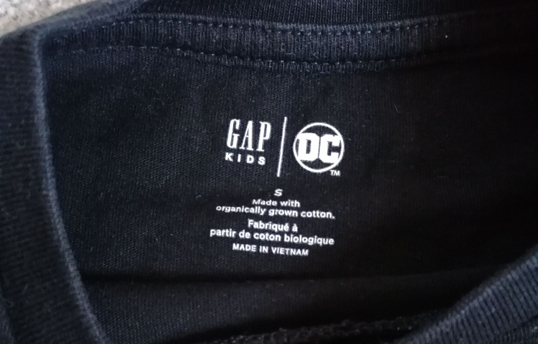 Gap Camicie, T-shirt & Polo: T-Shirt von GAP, Batman, Gr. 120 – Usato da Wängi venduto da Schnautz75 1